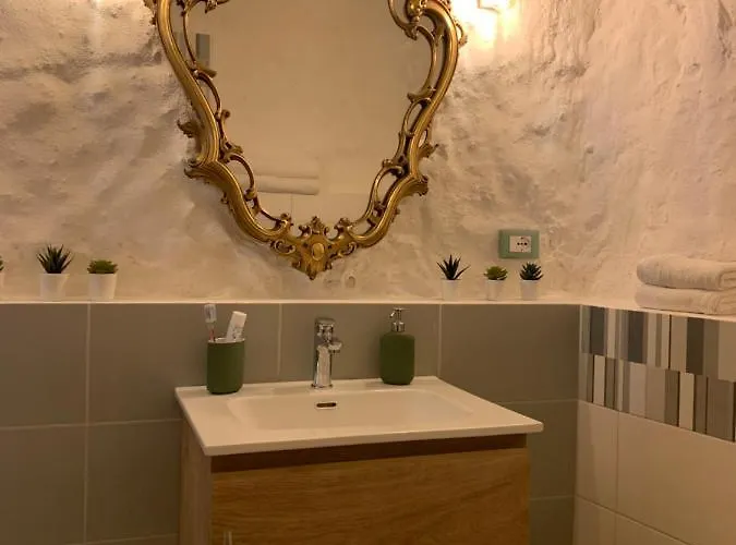 Irene * סקליאה